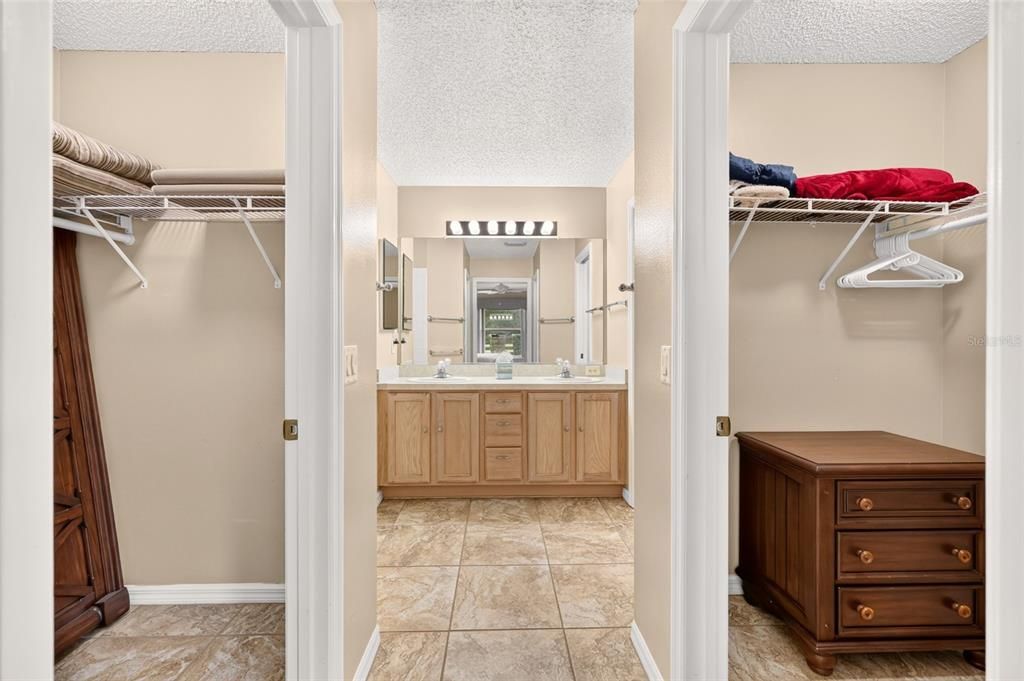For Sale: $374,000 (3 beds, 2 baths, 1527 Square Feet)