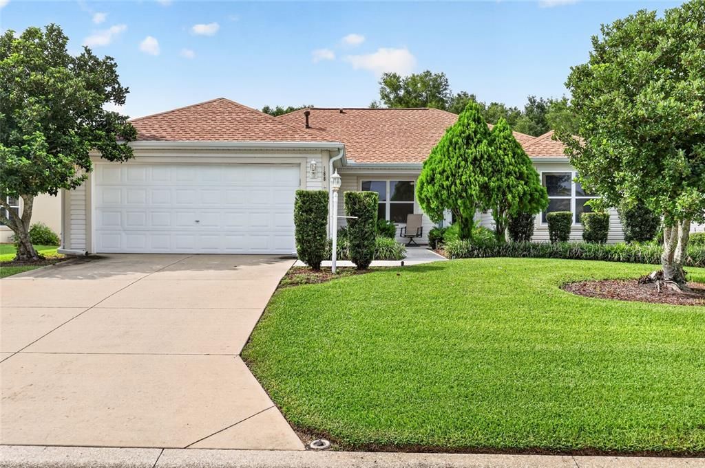 For Sale: $374,000 (3 beds, 2 baths, 1527 Square Feet)