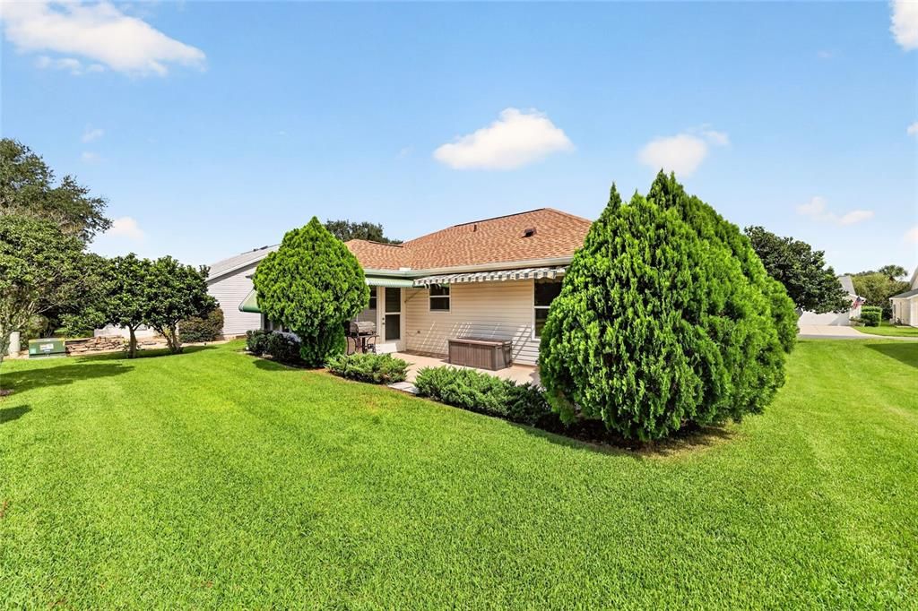 For Sale: $374,000 (3 beds, 2 baths, 1527 Square Feet)