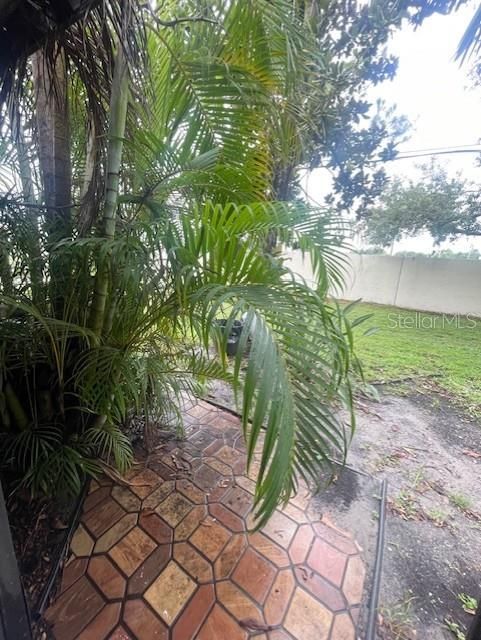 For Rent: $1,950 (2 beds, 2 baths, 1061 Square Feet)