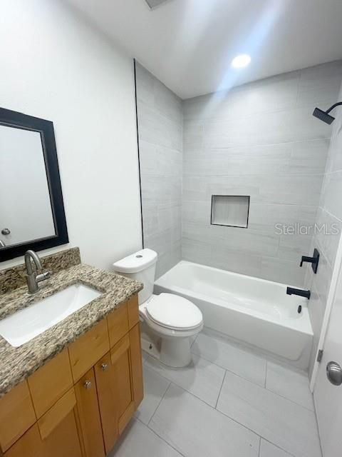 For Rent: $1,950 (2 beds, 2 baths, 1061 Square Feet)
