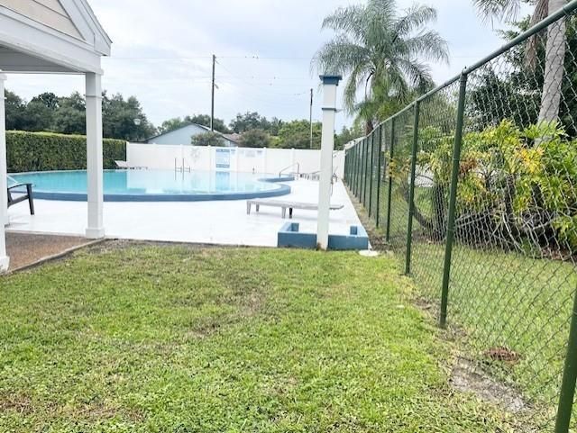 For Rent: $1,950 (2 beds, 2 baths, 1061 Square Feet)