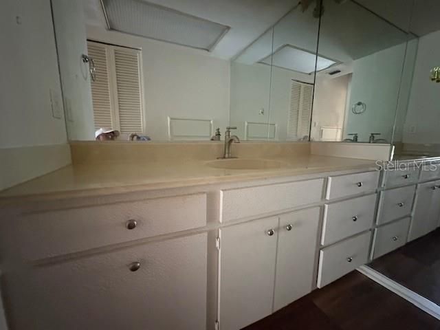 For Sale: $454,000 (4 beds, 3 baths, 2497 Square Feet)