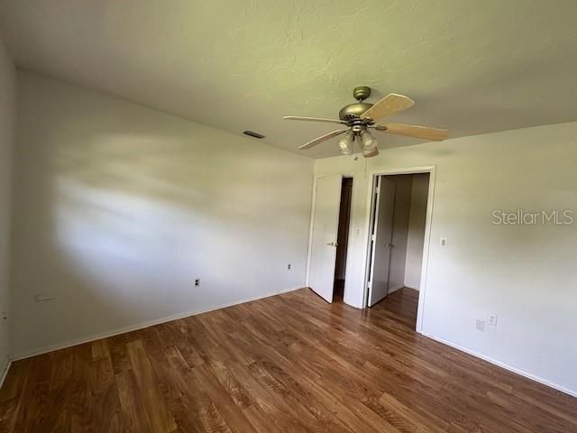 For Sale: $454,000 (4 beds, 3 baths, 2497 Square Feet)