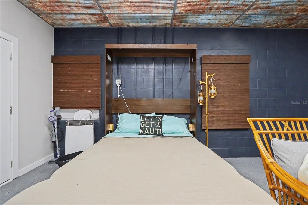 For Rent: $4,500 (3 beds, 3 baths, 1125 Square Feet)