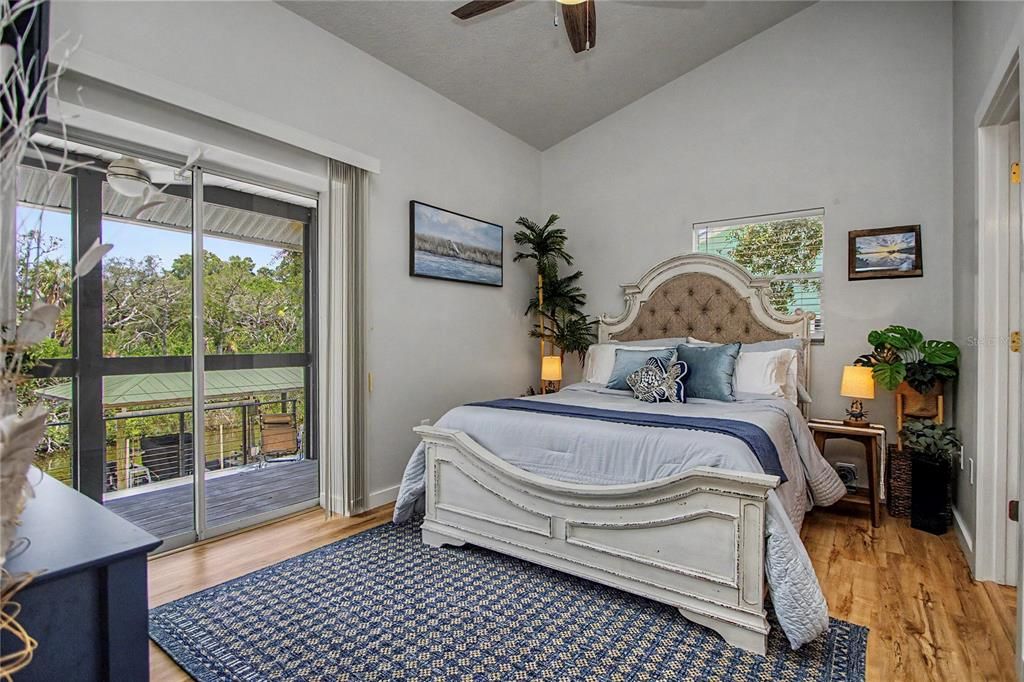 For Rent: $4,500 (3 beds, 3 baths, 1125 Square Feet)