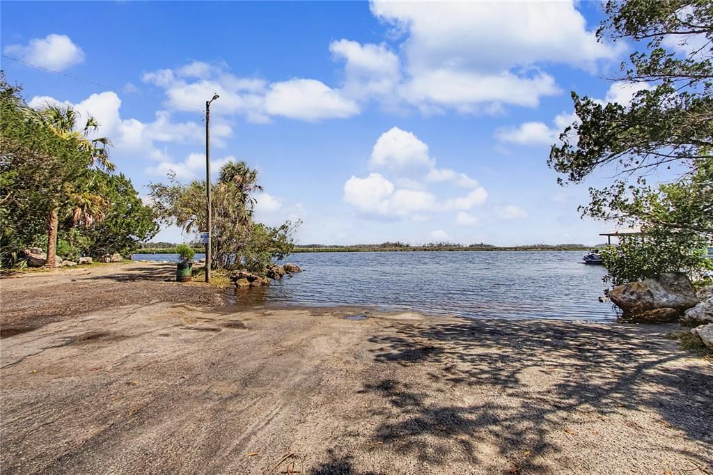 For Rent: $4,500 (3 beds, 3 baths, 1125 Square Feet)