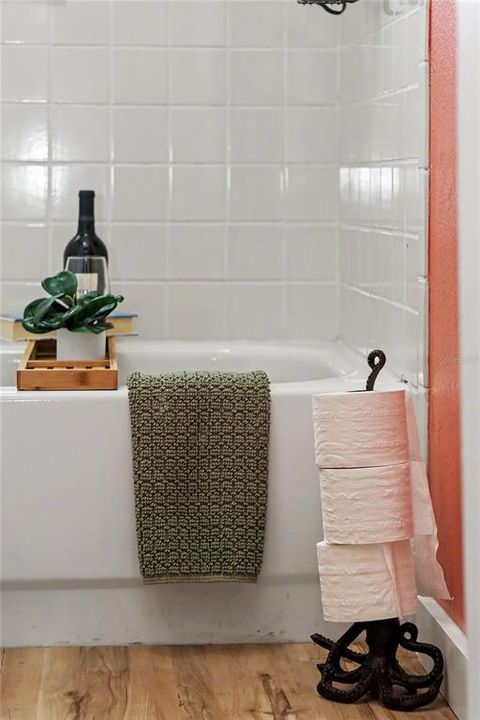 For Rent: $4,500 (3 beds, 3 baths, 1125 Square Feet)