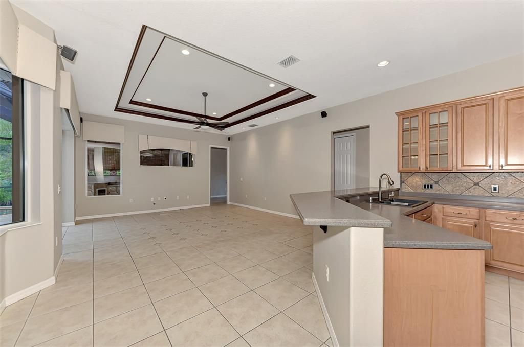 For Rent: $4,500 (4 beds, 3 baths, 2578 Square Feet)