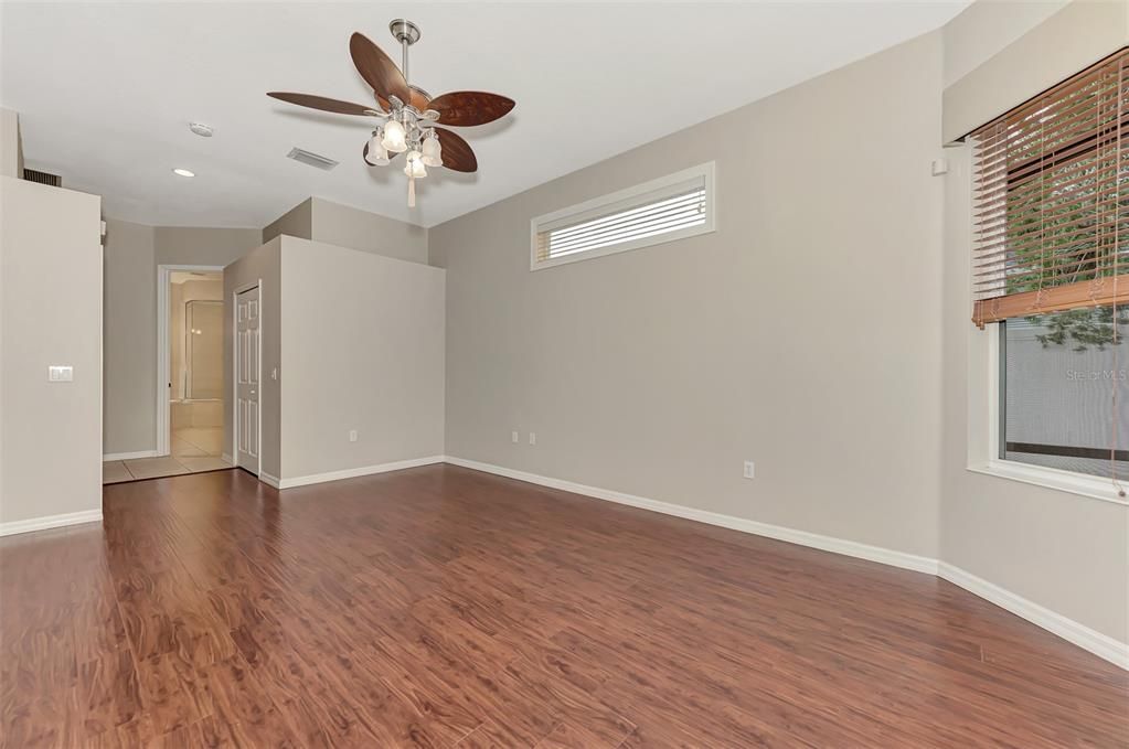 For Rent: $4,500 (4 beds, 3 baths, 2578 Square Feet)