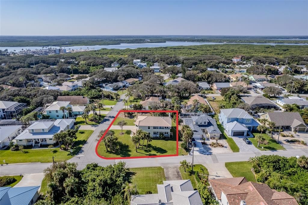For Sale: $999,999 (4 beds, 3 baths, 2327 Square Feet)