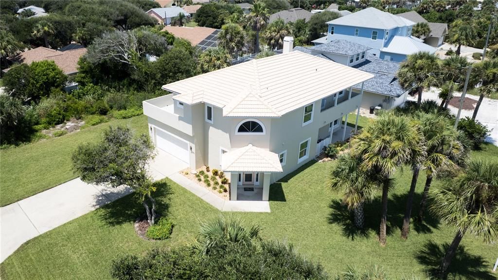 For Sale: $999,999 (4 beds, 3 baths, 2327 Square Feet)