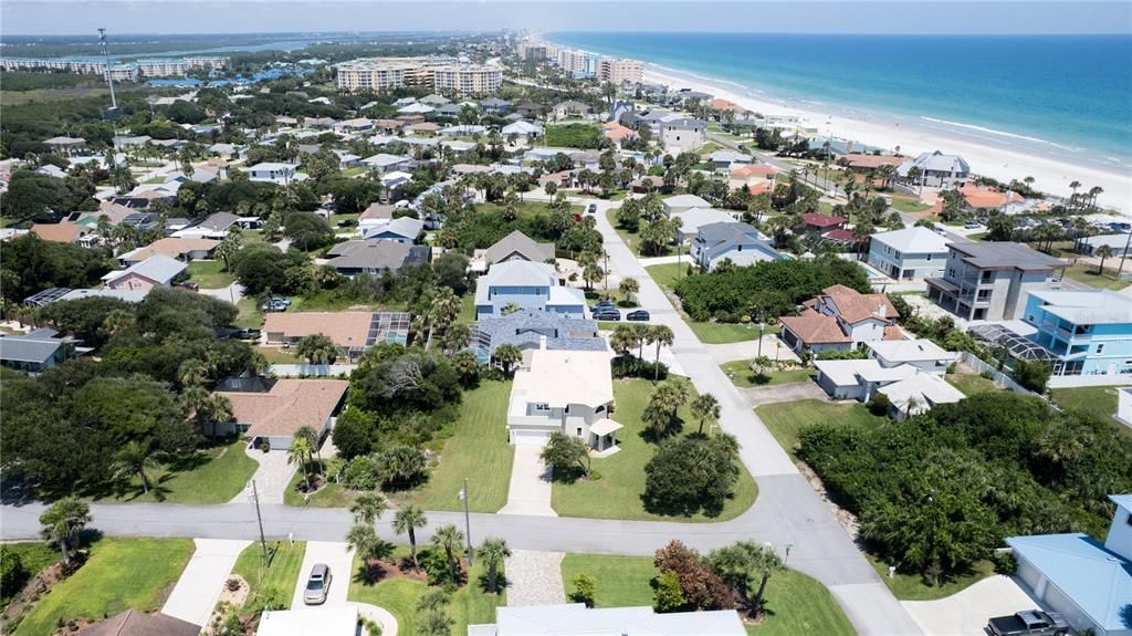 For Sale: $999,999 (4 beds, 3 baths, 2327 Square Feet)