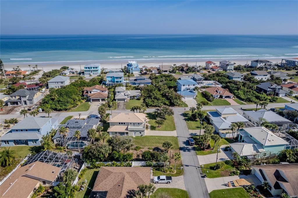 For Sale: $999,999 (4 beds, 3 baths, 2327 Square Feet)