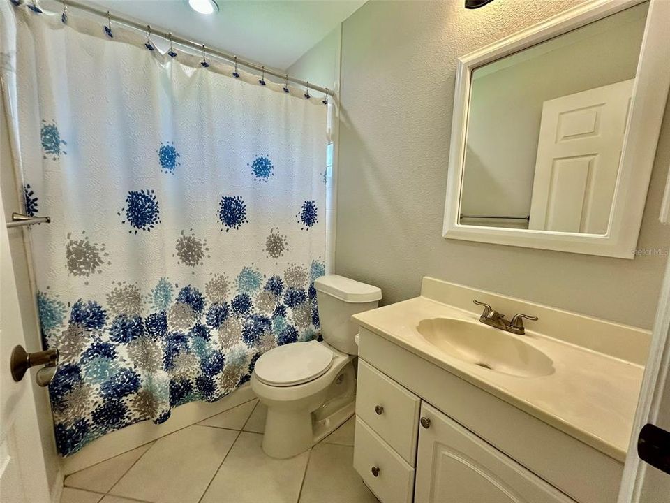 For Rent: $2,800 (3 beds, 2 baths, 1458 Square Feet)