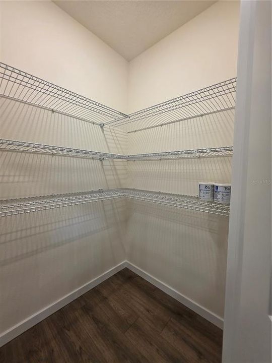 En Renta: $3,080 (5 camas, 3 baños, 2511 Pies cuadrados)