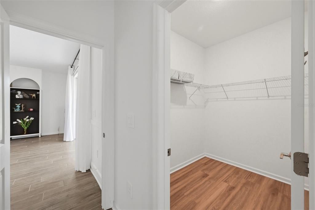 For Rent: $3,600 (4 beds, 4 baths, 2718 Square Feet)