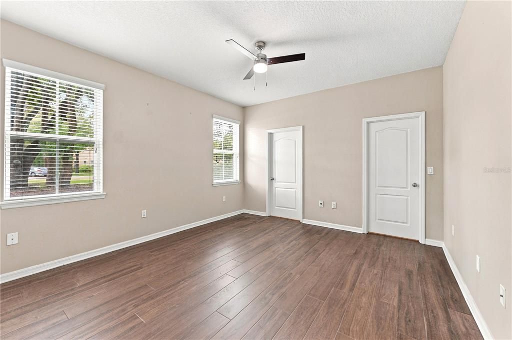 For Rent: $2,950 (3 beds, 2 baths, 2172 Square Feet)