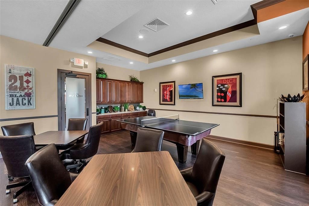 For Sale: $535,000 (2 beds, 2 baths, 2172 Square Feet)