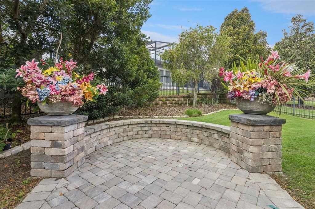 For Sale: $535,000 (2 beds, 2 baths, 2172 Square Feet)