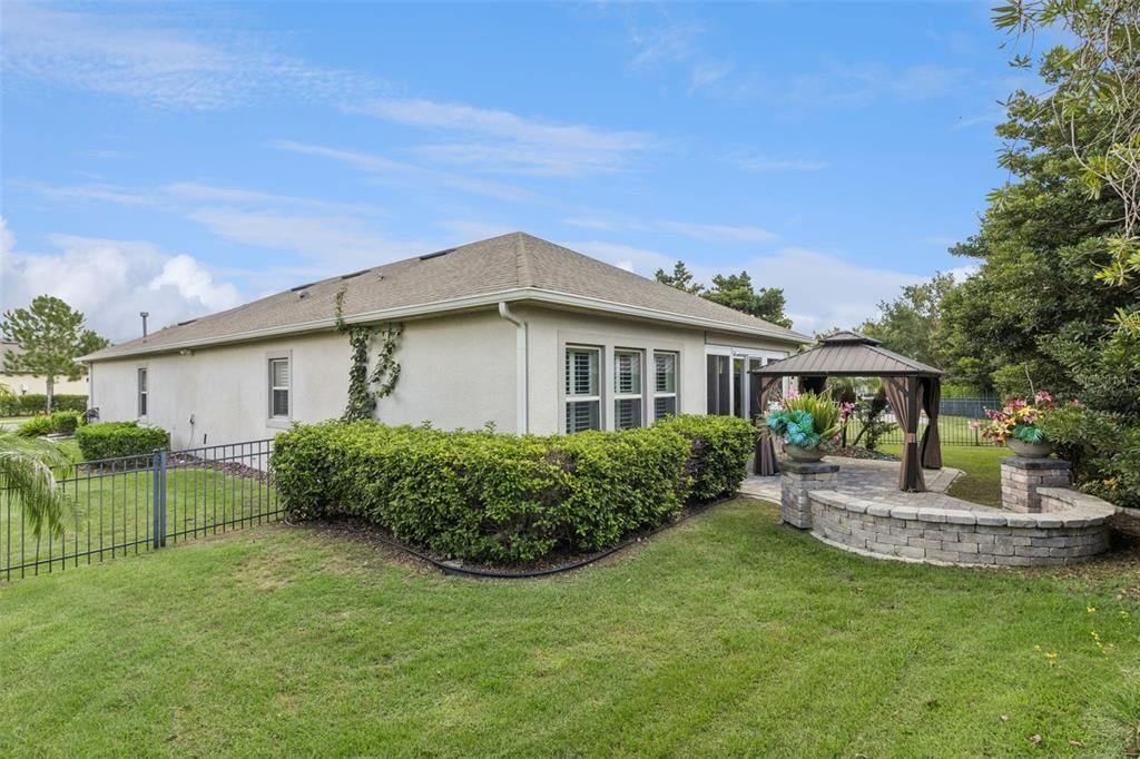 For Sale: $535,000 (2 beds, 2 baths, 2172 Square Feet)