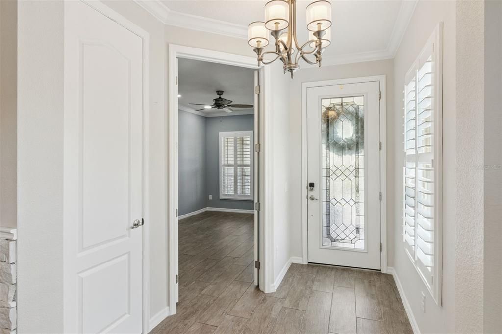 For Sale: $535,000 (2 beds, 2 baths, 2172 Square Feet)