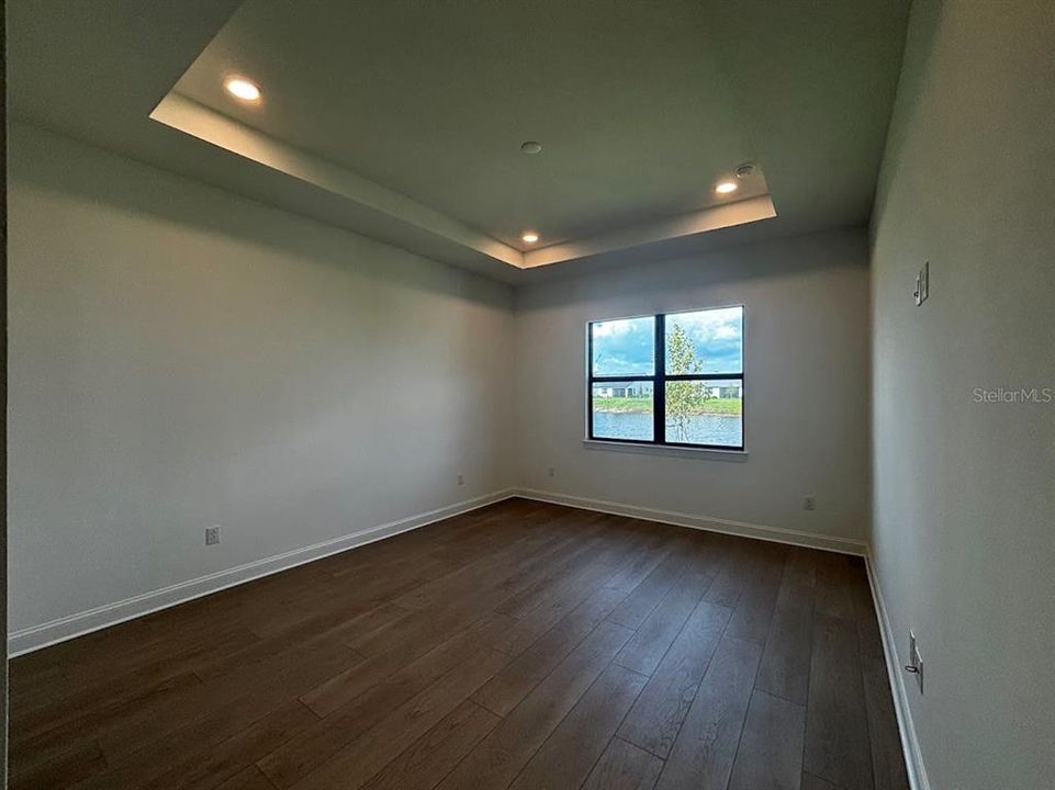 For Sale: $599,000 (3 beds, 2 baths, 2156 Square Feet)