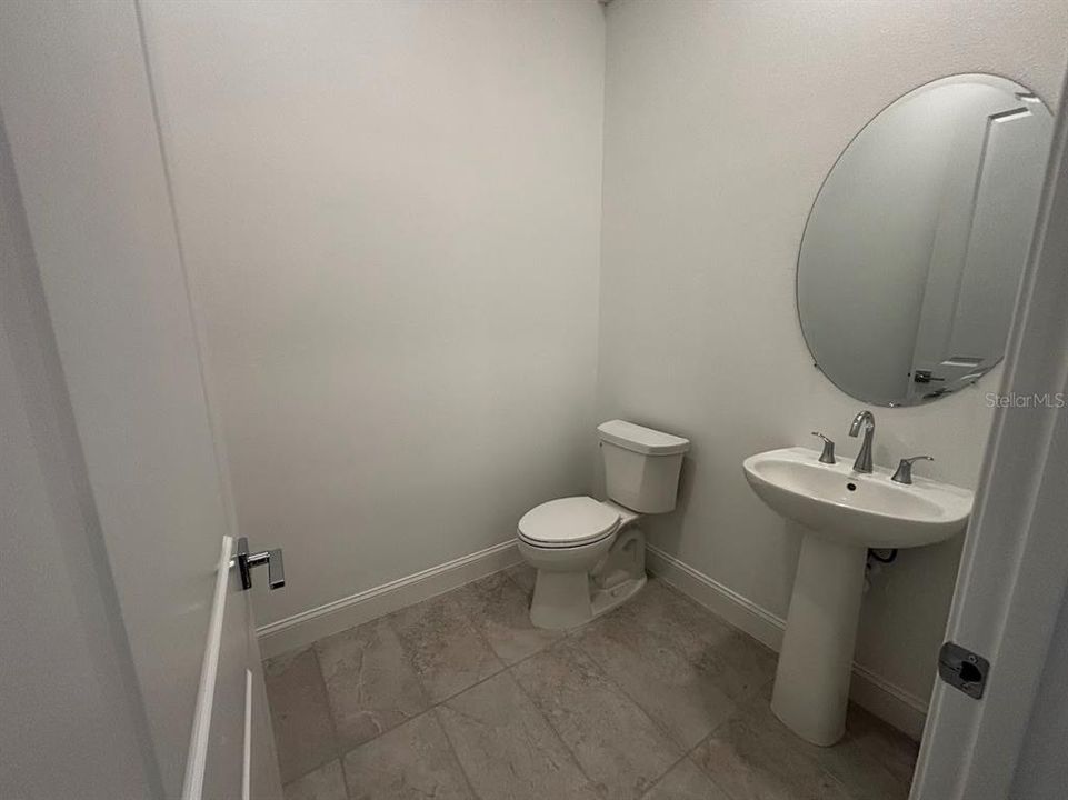 For Sale: $599,000 (3 beds, 2 baths, 2156 Square Feet)