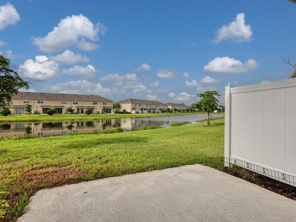 For Rent: $1,995 (3 beds, 2 baths, 1553 Square Feet)