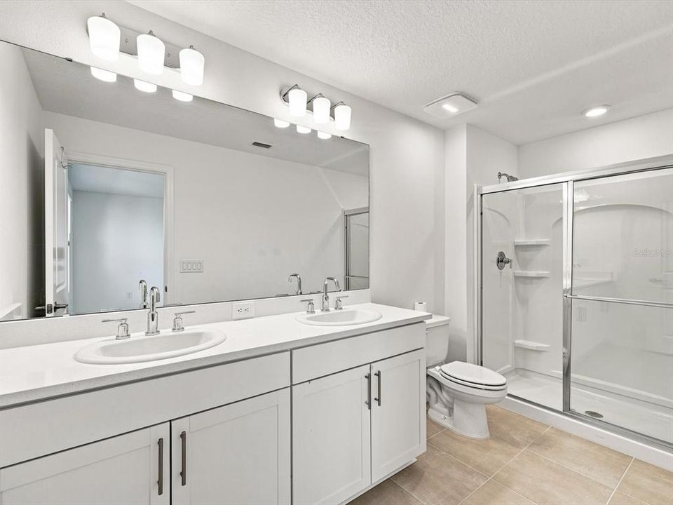 For Rent: $1,995 (3 beds, 2 baths, 1553 Square Feet)