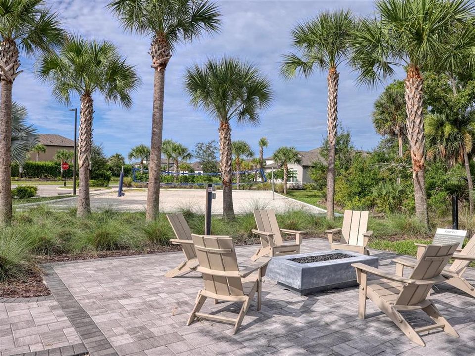 For Rent: $1,995 (3 beds, 2 baths, 1553 Square Feet)
