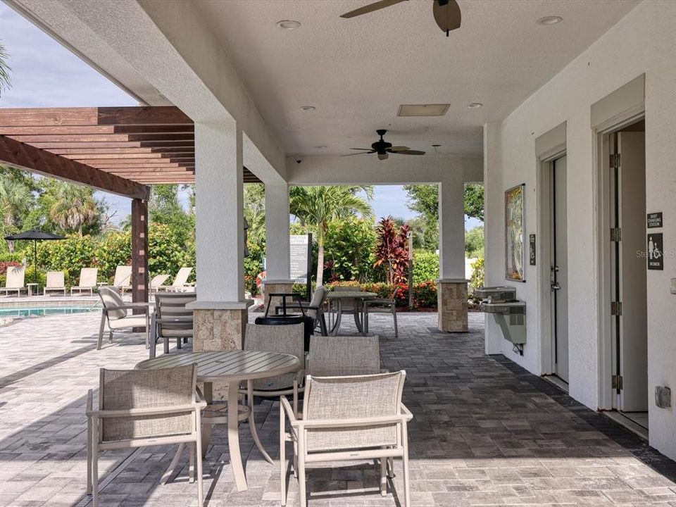 For Rent: $1,995 (3 beds, 2 baths, 1553 Square Feet)