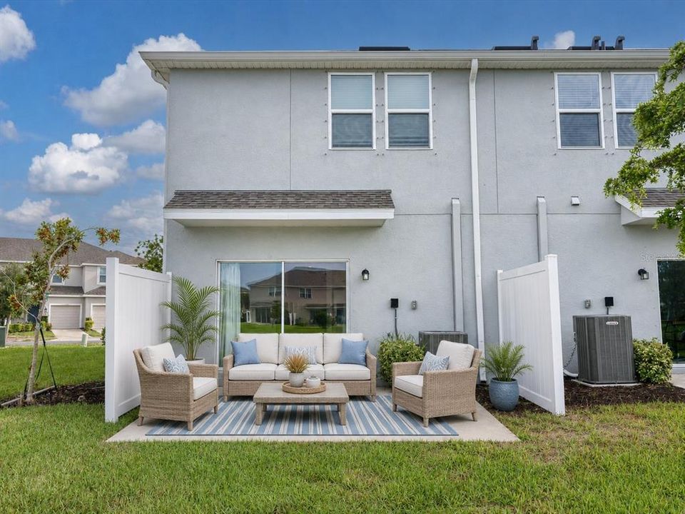 For Rent: $1,995 (3 beds, 2 baths, 1553 Square Feet)