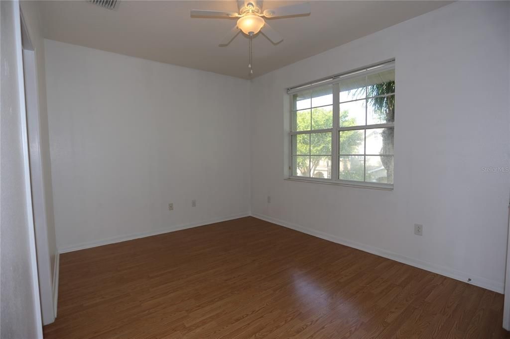 For Rent: $2,150 (2 beds, 2 baths, 1367 Square Feet)