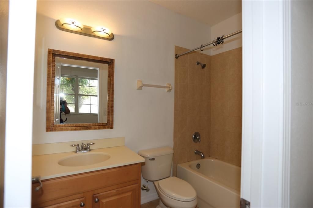 For Rent: $2,150 (2 beds, 2 baths, 1367 Square Feet)