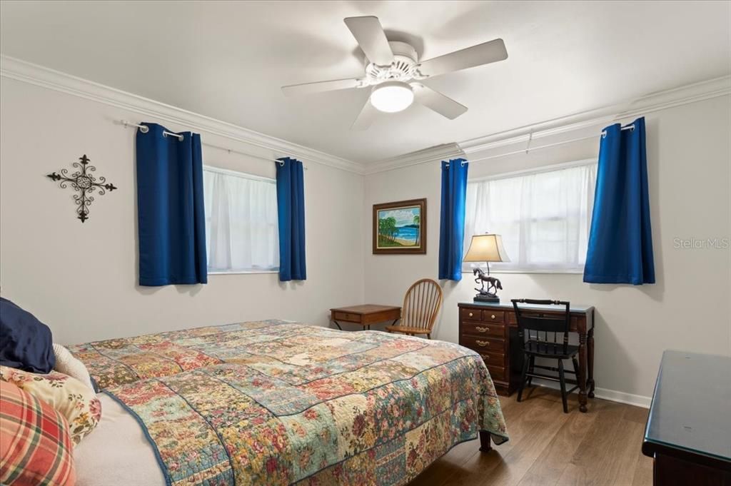 For Sale: $549,900 (4 beds, 2 baths, 2784 Square Feet)