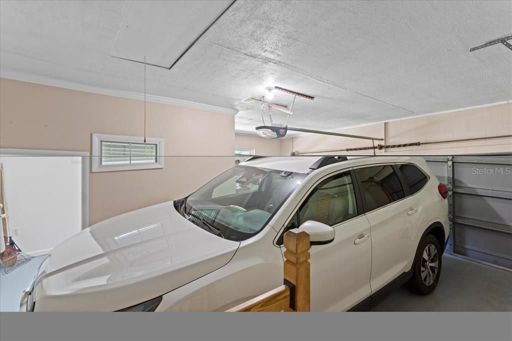 For Sale: $549,900 (4 beds, 2 baths, 2784 Square Feet)