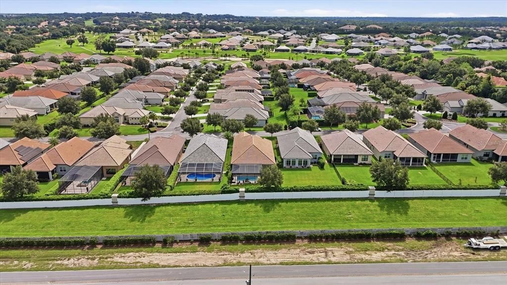 En Venta: $649,900 (3 camas, 2 baños, 1996 Pies cuadrados)