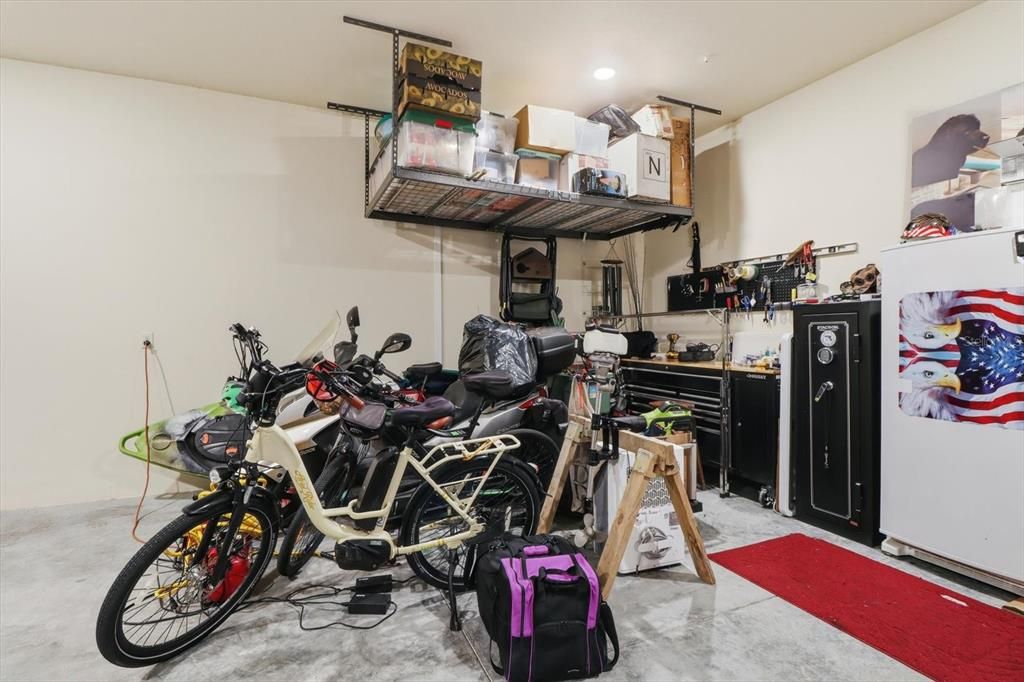 En Venta: $649,900 (3 camas, 2 baños, 1996 Pies cuadrados)