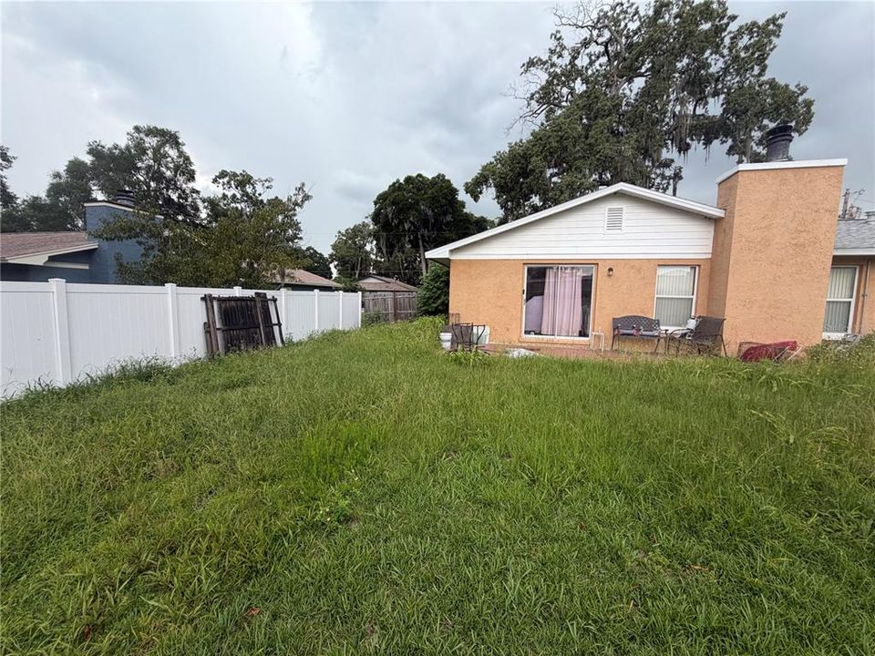For Sale: $189,990 (3 beds, 2 baths, 1302 Square Feet)
