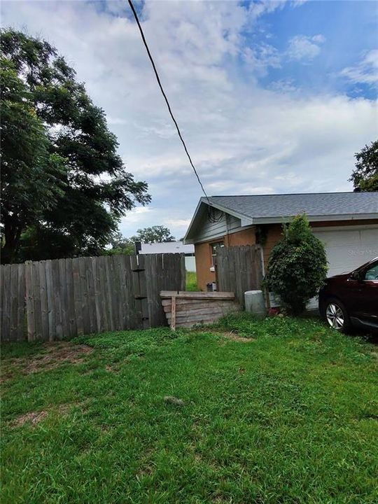 For Sale: $189,990 (3 beds, 2 baths, 1302 Square Feet)