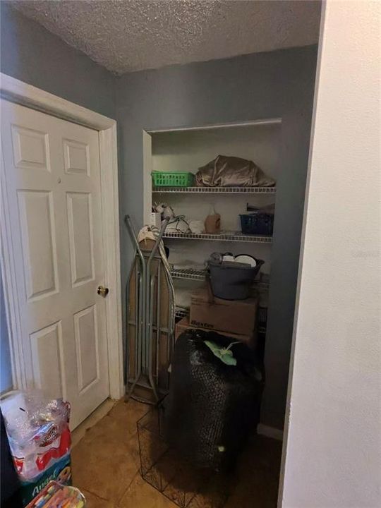 For Sale: $189,990 (3 beds, 2 baths, 1302 Square Feet)