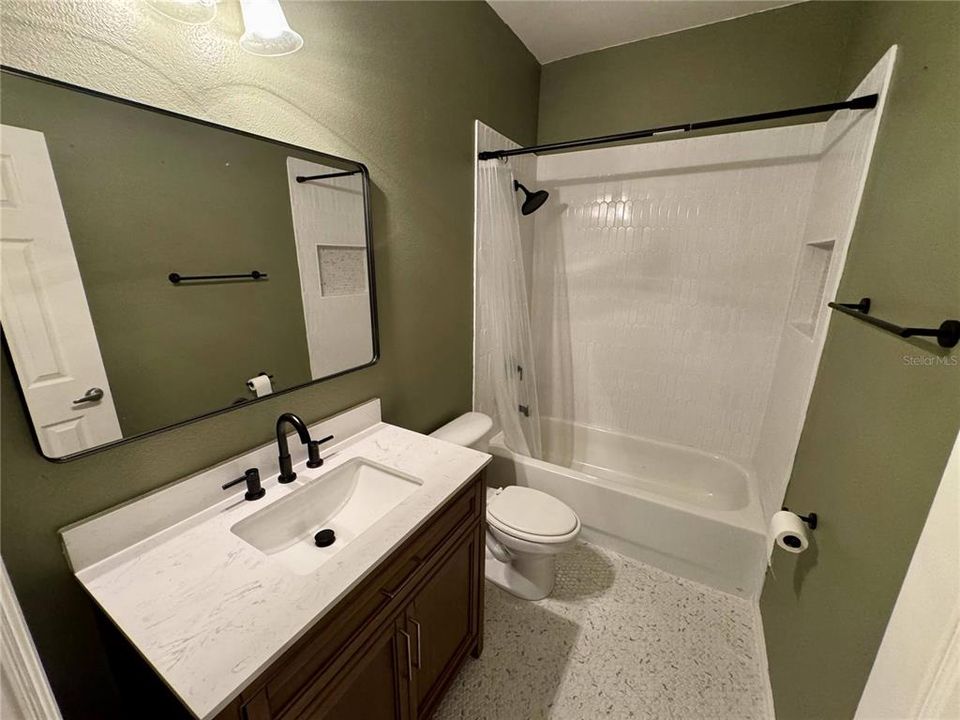 For Sale: $280,000 (3 beds, 2 baths, 1282 Square Feet)