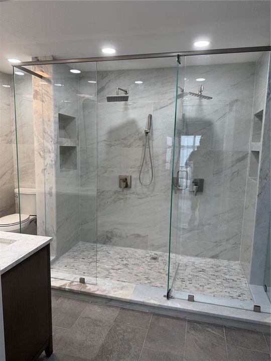 En Venta: $4,890,000 (4 camas, 3 baños, 2996 Pies cuadrados)