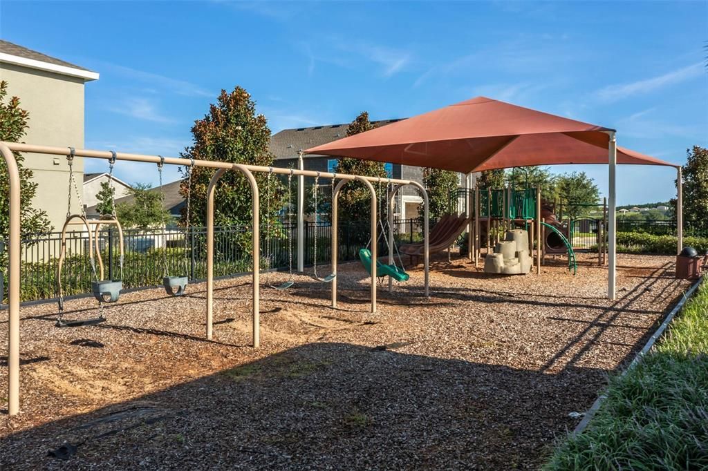 For Rent: $3,200 (4 beds, 2 baths, 2594 Square Feet)