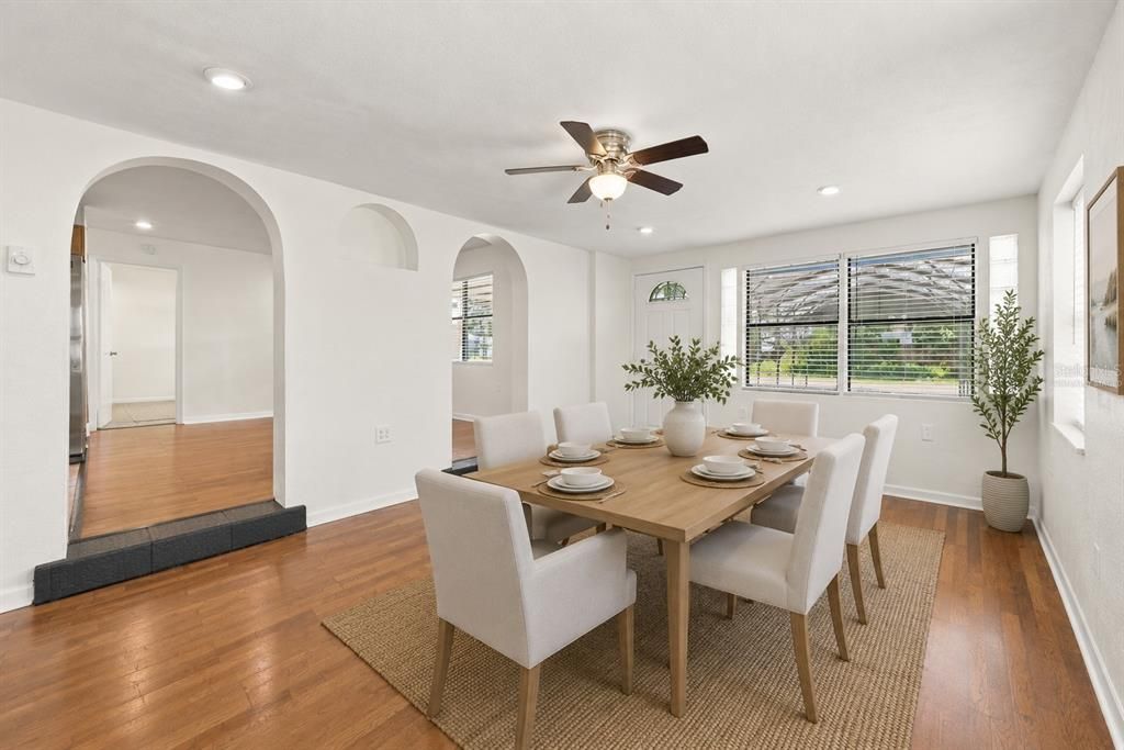For Sale: $219,900 (2 beds, 2 baths, 1229 Square Feet)