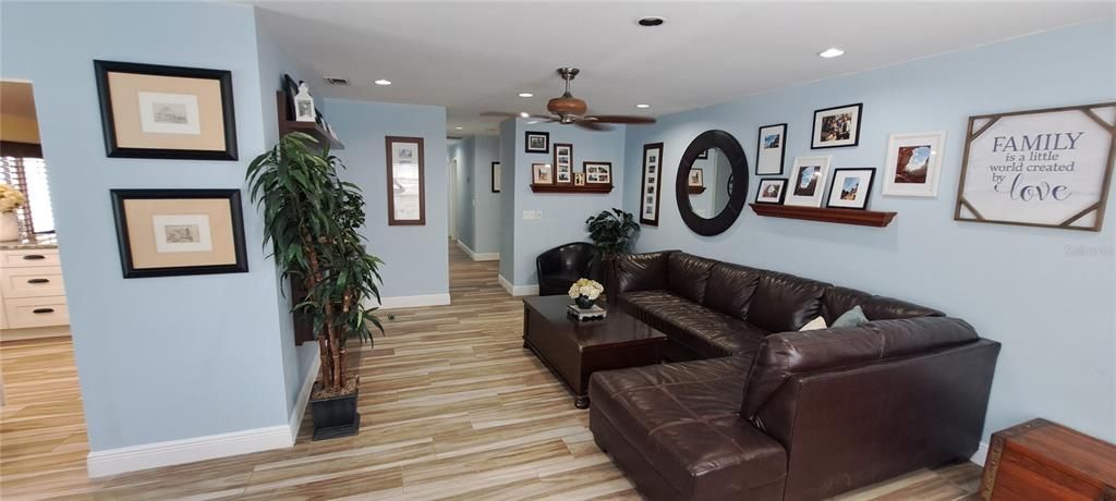For Sale: $549,000 (3 beds, 2 baths, 1730 Square Feet)