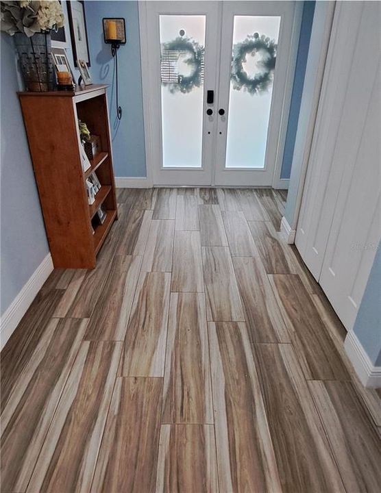 For Sale: $549,000 (3 beds, 2 baths, 1730 Square Feet)