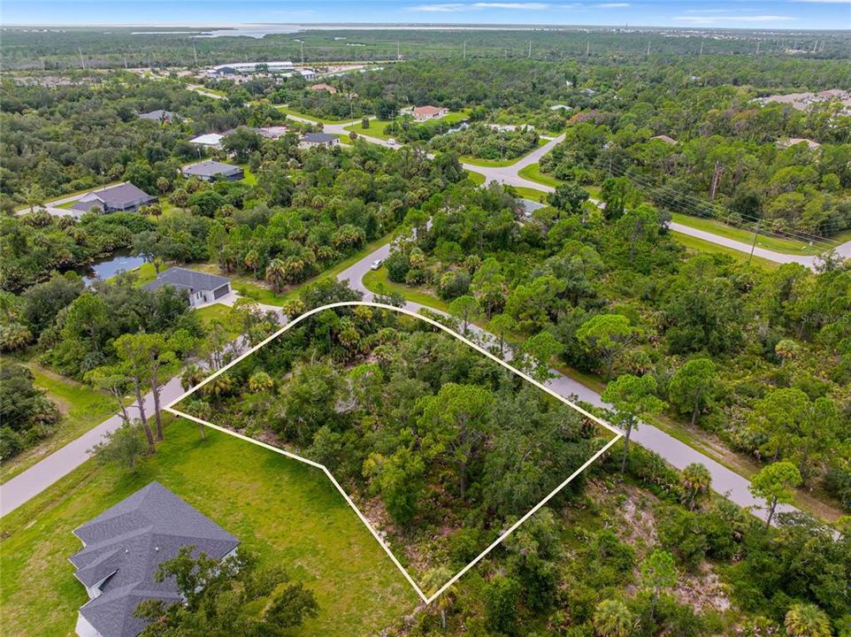 待售: $39,900 (0.60 acres)