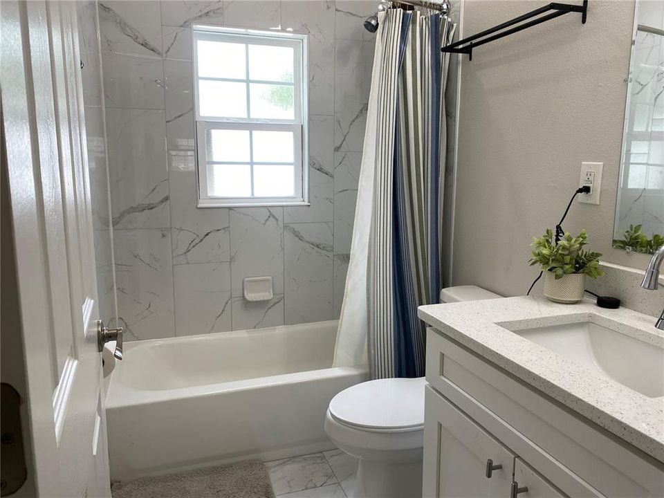 For Rent: $2,450 (3 beds, 2 baths, 1503 Square Feet)